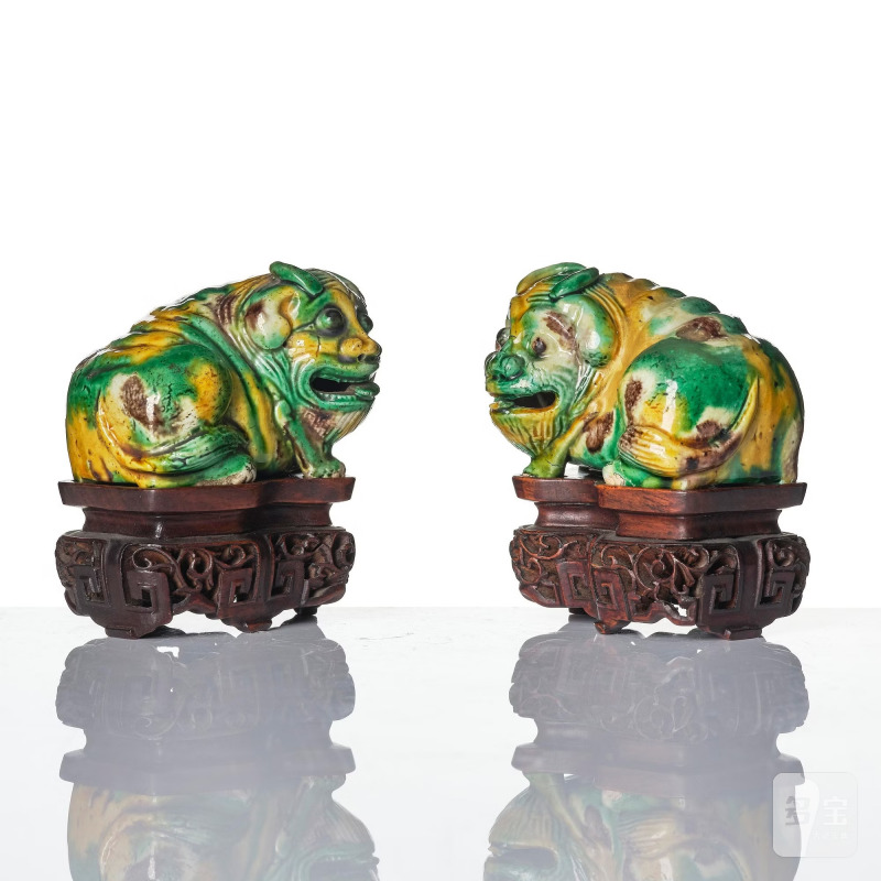 A pair of egg and spinach glazed figures of mythical creatures, - 图6